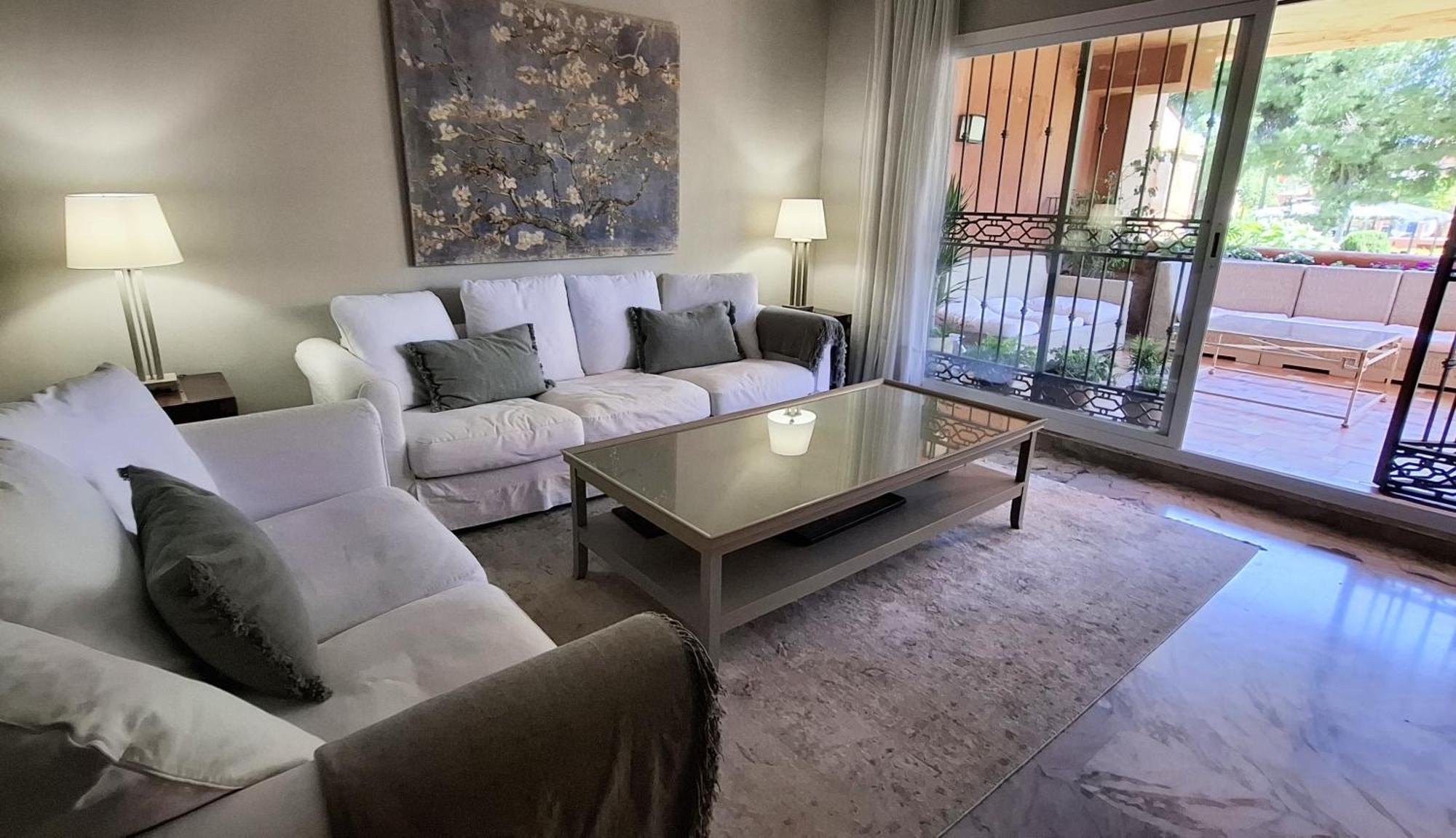 Alhambra Del Golf - Guadalmina Apartment Estepona Bagian luar foto